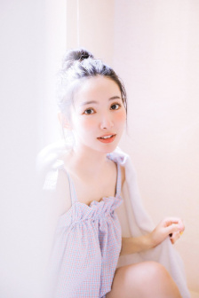 明星专题：达芙妮·苏尼加